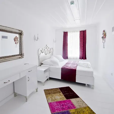 Pier Hotel Urla